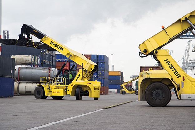 Electric Reach Stacker