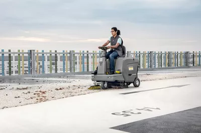 km-85-50-bp-hospitality