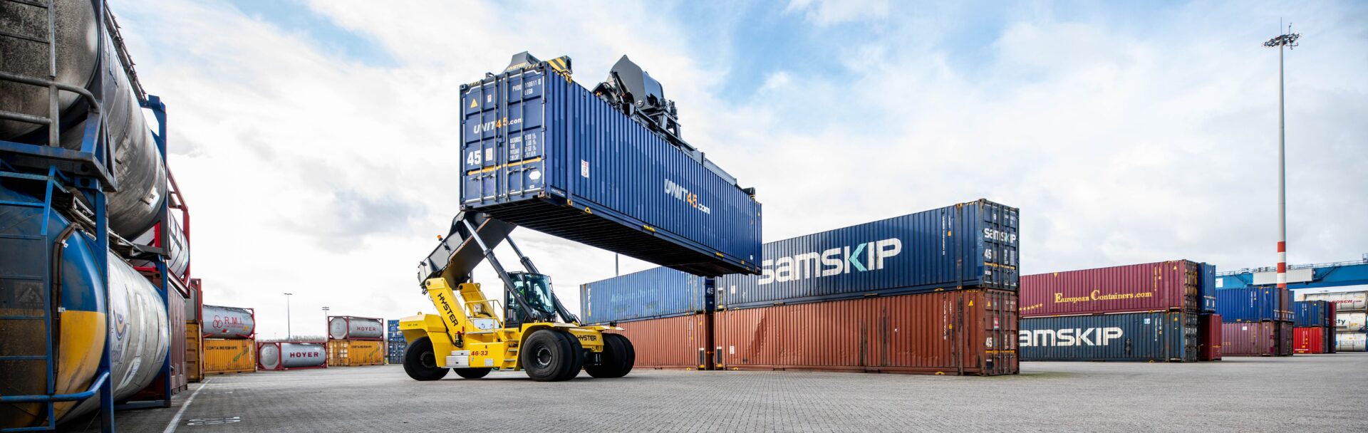 Hyster Reach Stacker RS46CH Port